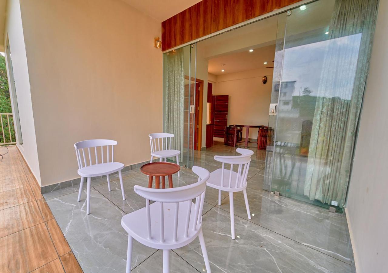 Glen Castle Vagamon Pool Resort By Voye Homes Exterior photo