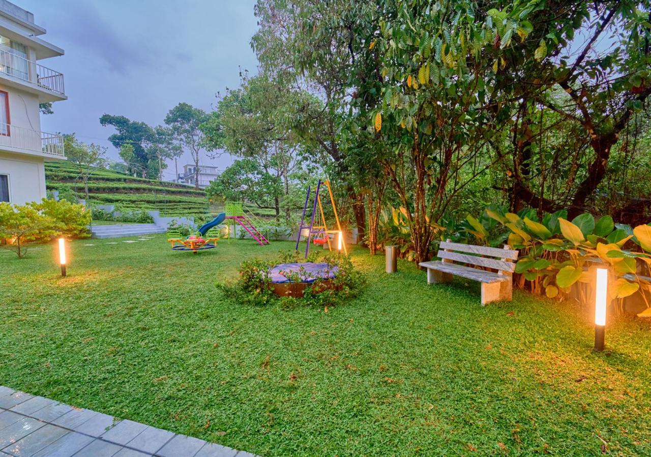 Glen Castle Vagamon Pool Resort By Voye Homes Exterior photo