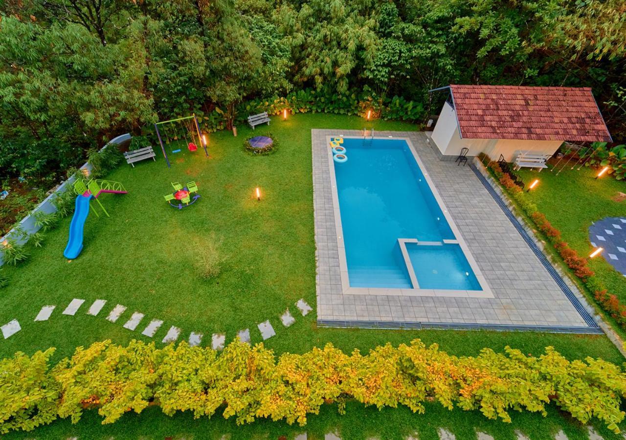 Glen Castle Vagamon Pool Resort By Voye Homes Exterior photo